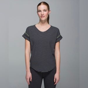 Lululemon Weekend Short Sleeve
Parallel Stripe